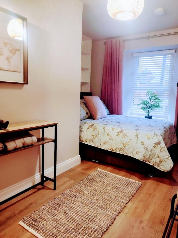 Rosie'S Apartments คิลลีเบกส์ ภายนอก รูปภาพ
